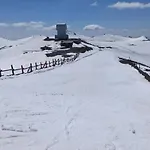 Lägenhet Helmos Mountain Retreat *