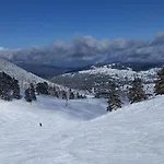 Lägenhet Helmos Mountain Retreat
