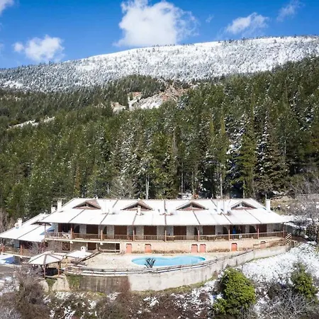 Helmos Mountain Retreat * Ζαρούχλα