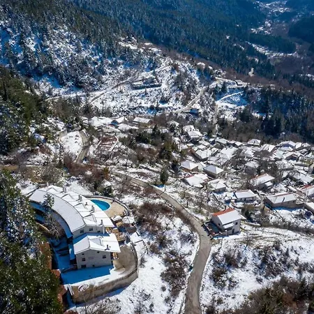 Helmos Mountain Retreat Ζαρούχλα