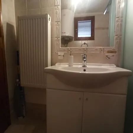 Helmos Mountain Retreat Daire