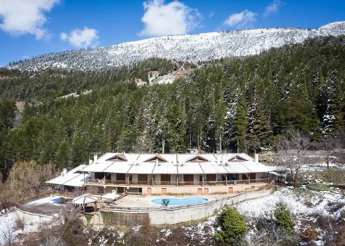 Helmos Mountain Retreat * Zarouchla