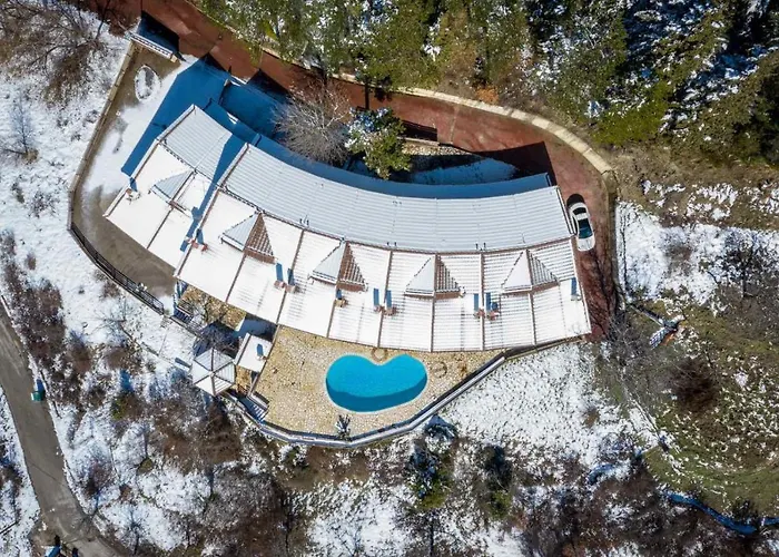 דירה Helmos Mountain Retreat