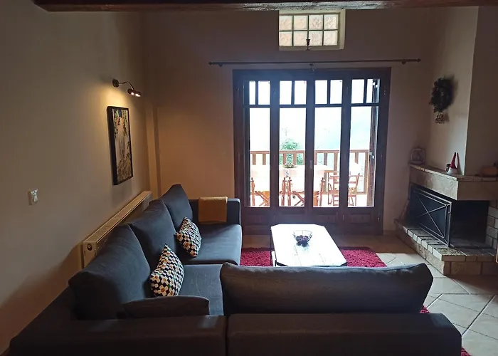 Helmos Mountain Retreat * זרוכלה